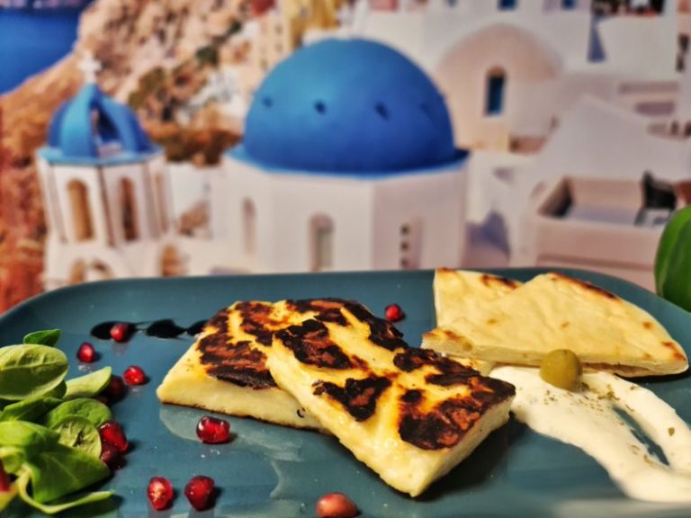 Grecki ser halloumi w restauracji Greckiej w Gliwicach